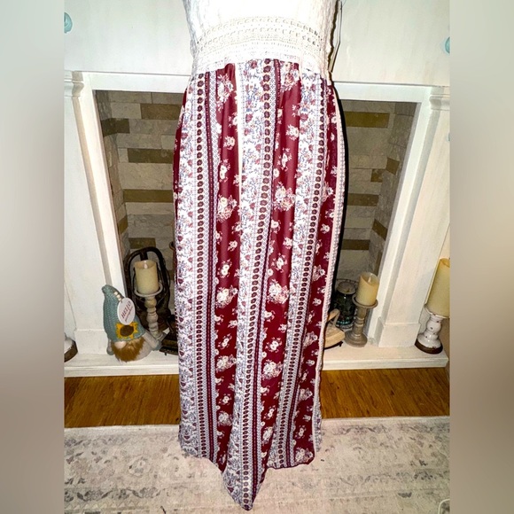 Wishful Park maxi lace/sheer see thru middle dress. Super pretty NWT - Picture 3 of 11